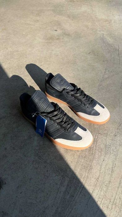 Чоловічі Кросівки Pharrell Williams x Adidas Samba Humanrace 40-45