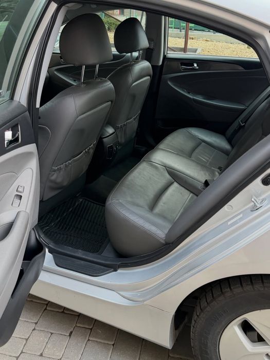 Hyundai sonata 2.4 гибрид 2012 год