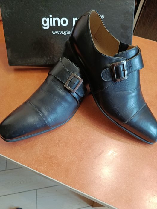 Продам туфлі чоловічі