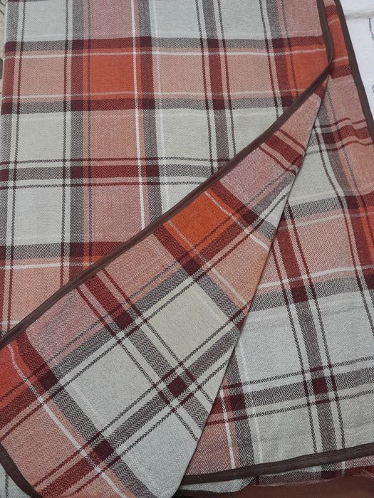 Продам покривало в доброму стані