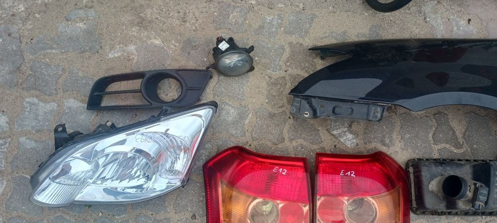 Toyota Corolla e12 części lampy kierownica