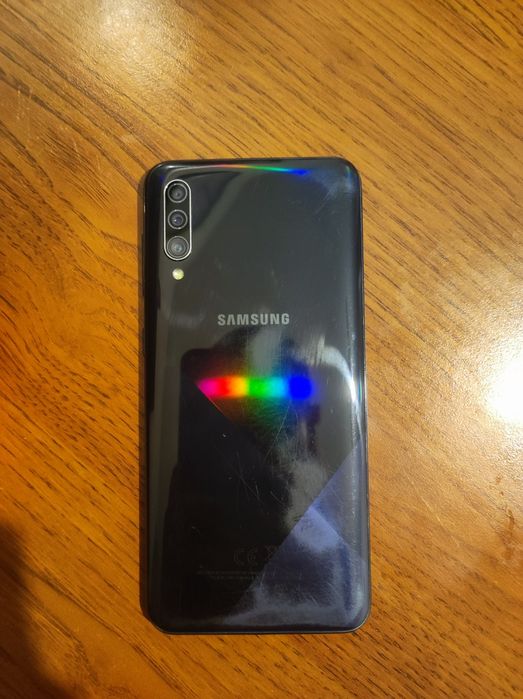 Продам телефон samsung a30s