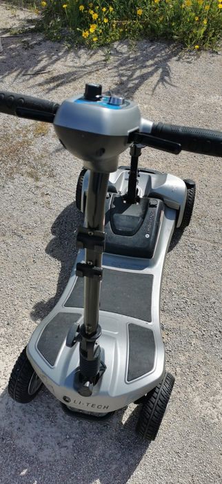 Elderly electric trolley