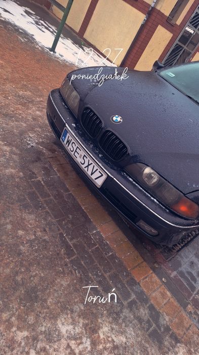 Sprzedam bmw e39 2000r  2.0d o mocy 136 koni odpala jezdzi bezowy srod