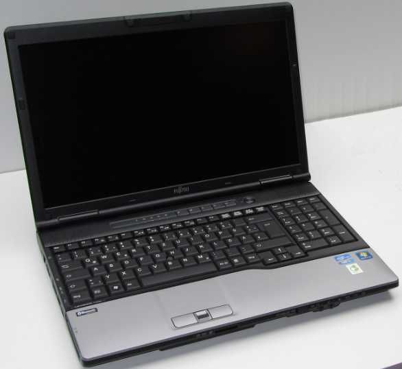 Fujitsu LifeBook E782(Разборка)