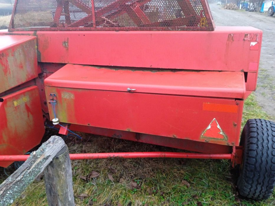 Прес подборщик.Майсей 128.