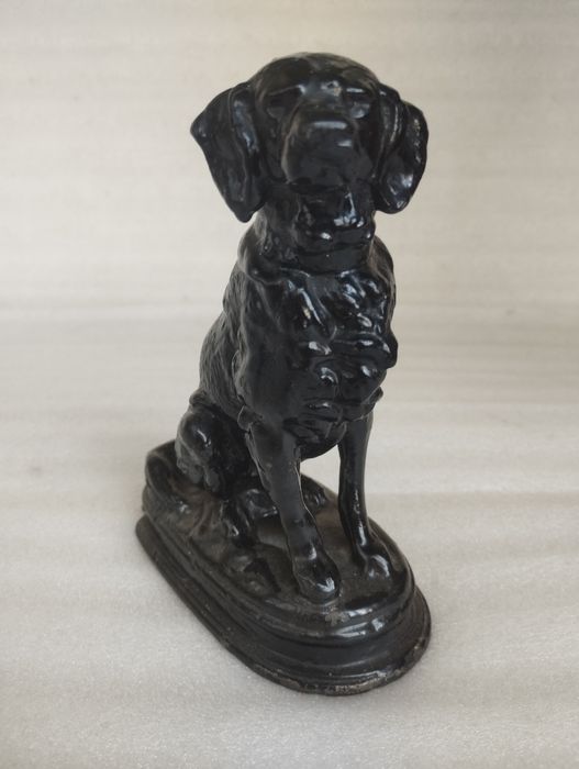 Собака чугунное литьё.