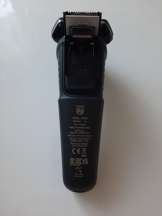 Электробритва Philips 5000