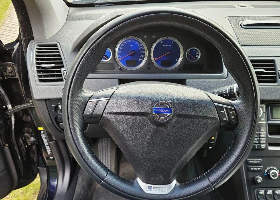 Продам Volvo XC 90