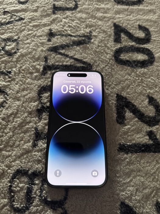 Apple iPhone 14 Pro Space Black 128GB z pudełkiem kablem i szkiełkiem