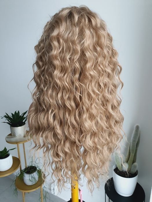 Nowa peruka blond brąz 3D naturalna fryzura