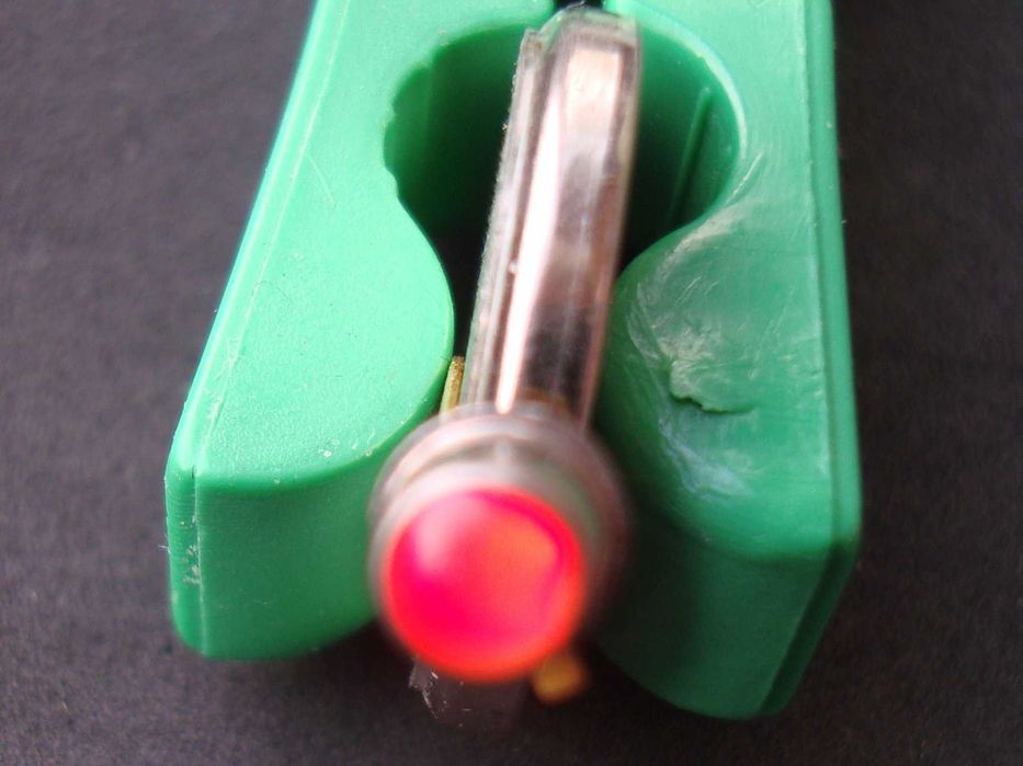 Светодиод 3Л341А (красн.); 3Л341В (зелён.)