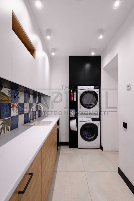 Продаж / Будинок / 270 м2 / вул. Козацька / Голосіївський район