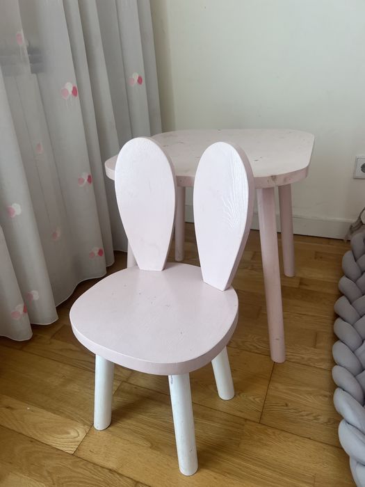 Mesa e cadeira  Rosa para criança