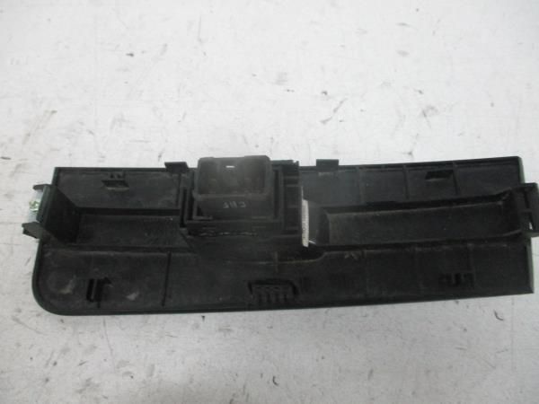 Comando / botão / interruptor vidros frente direito HYUNDAI Matrix (FC