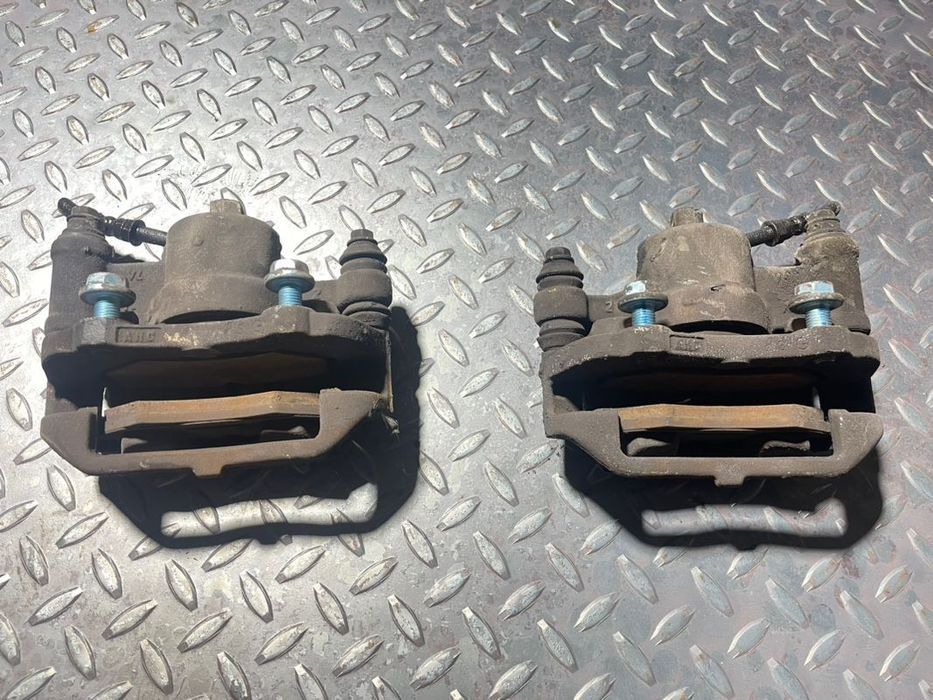 pinça bomba de travão traseira Mercedes Sprinter