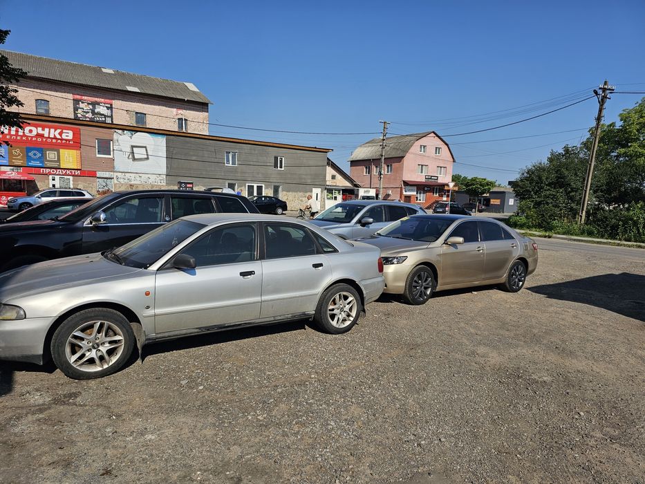 автомобіль audi a4b5