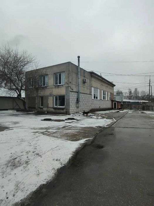 Продам виробничо - складськi примiщення по вул. Попова