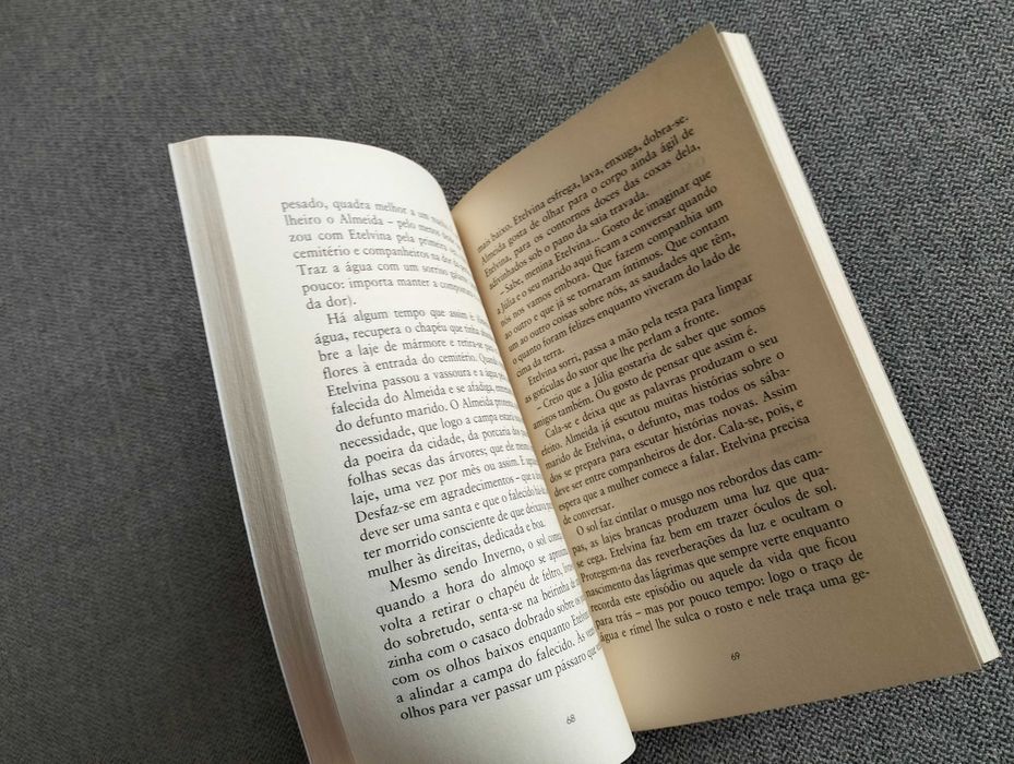 Livro "O profundo silêncio das manhãs de Domingo" de Manuel Jorge Marmelo