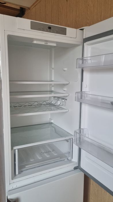 Холодильник б/в. Виробництво Німеччина