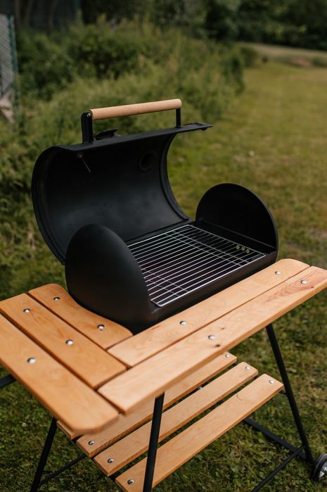 Grill ogrodowy z butli gazu LPG węglowy