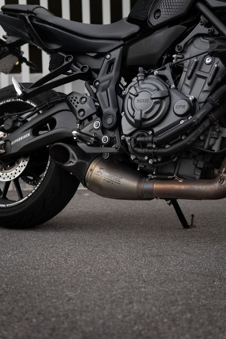 Yamaha MT07 Pure 35kw (deslimitada)
