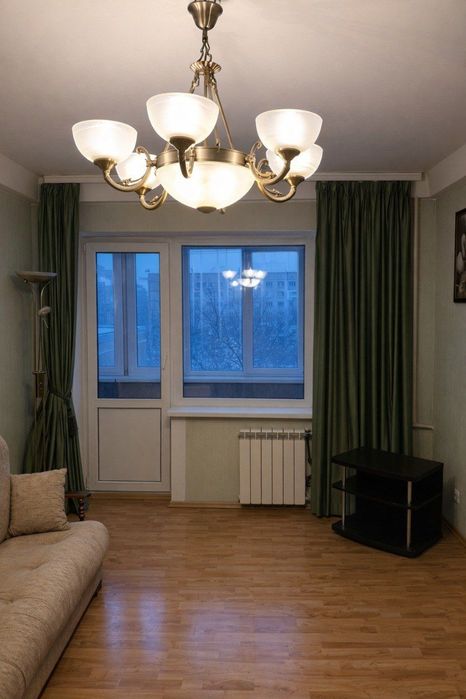 Продам 3 кімнатну квартиру пр-т Голосіївський