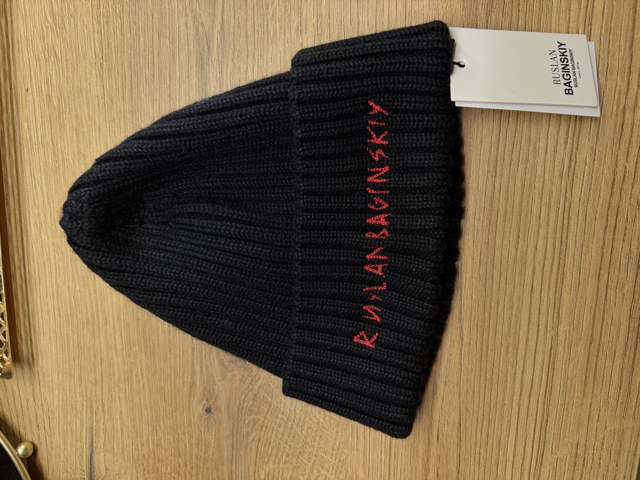 Оригінальна!! Шапка ruslan baginskiy