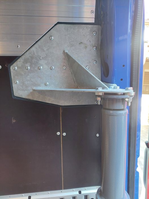 Міні гідроборт для машини