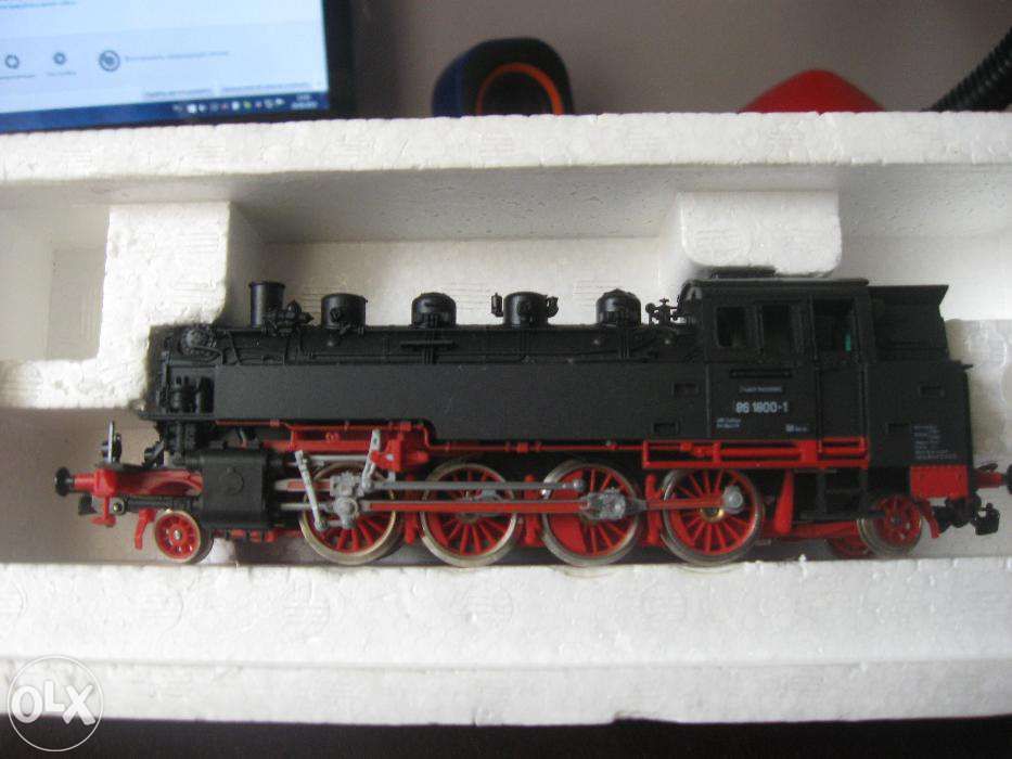 Паравоз рабочая модель производства ГДР.коллекционная модель BR-86.