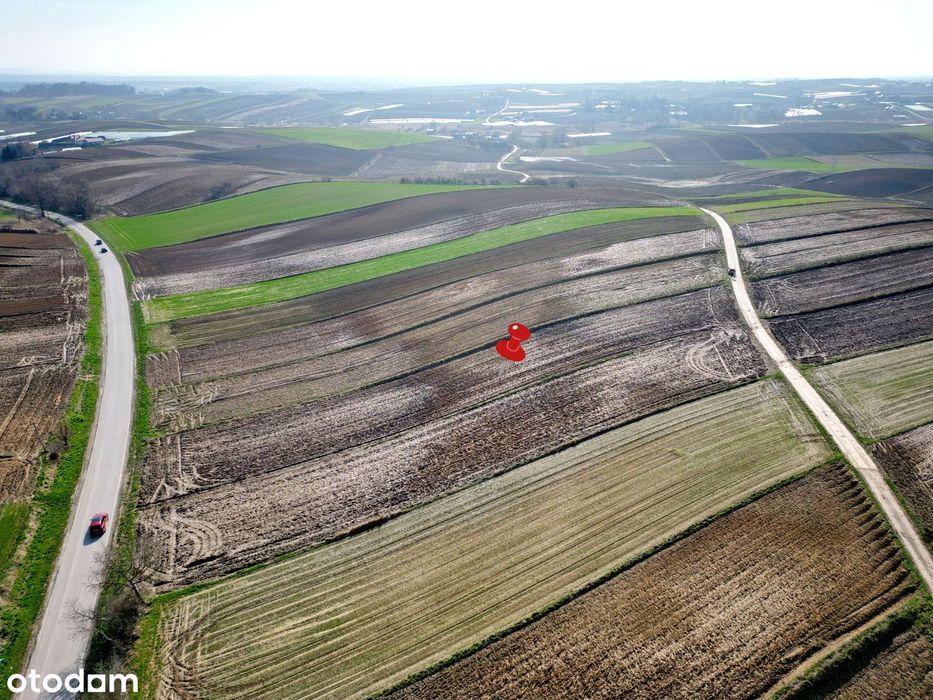 Działka pod usługi i zabudowę mieszkalną, szybki dojazd do Krakowa. - Więcej