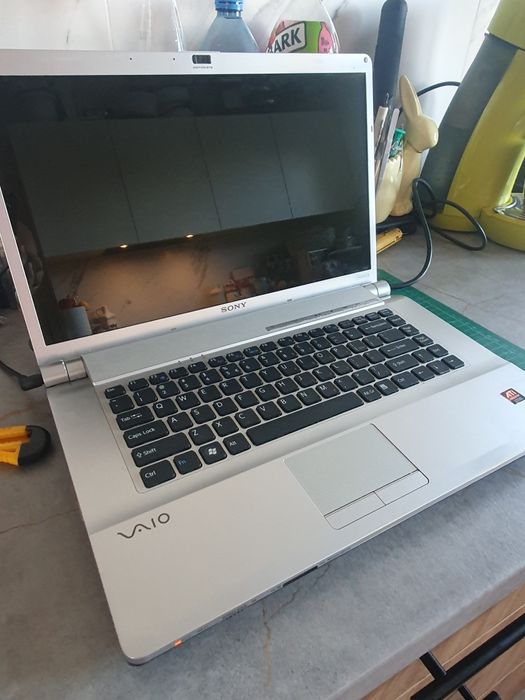 Laptop Sony Vaio PCG-3D1M z zasilaczem