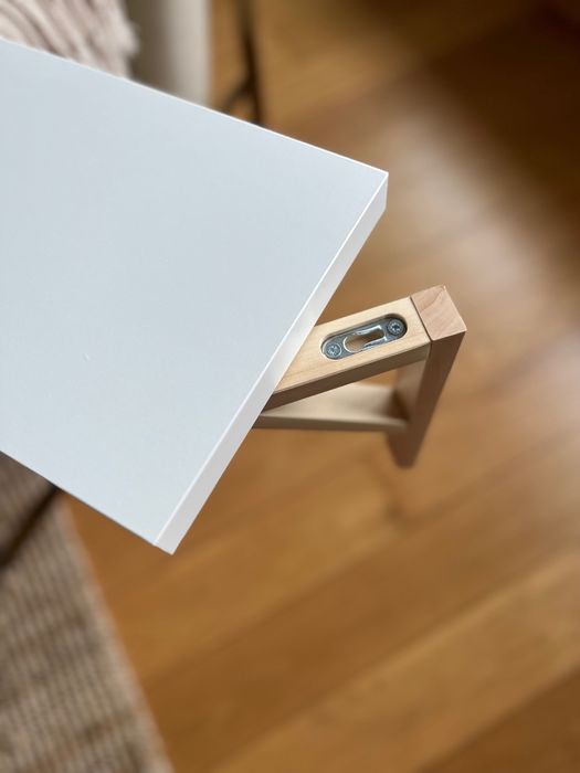 Prateleira IKEA Bergshult branca