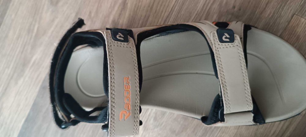 Продам б.у чоловічі босоніжки фірми Radder 42 розмір