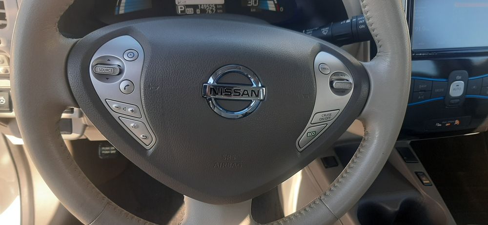 Nissan Leaf 2014 рік