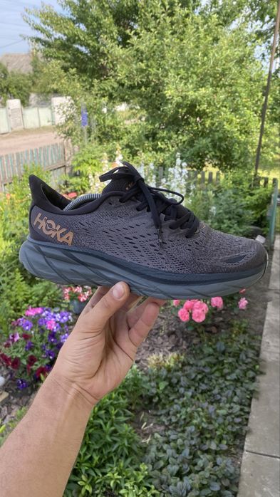 Оригінальні Кросівки Hoka Clifton 8 Розмір 40(25.5см)