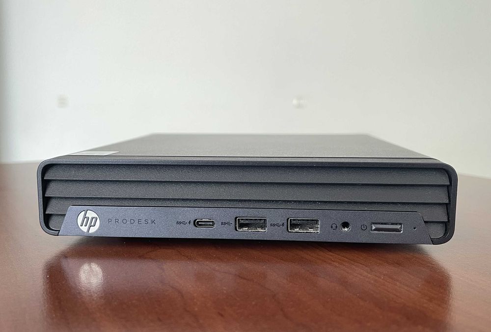 HP ProDesk 600 G6 Desktop Mini PC (i5-10500T, 32GB, SSD 1TB), как новый.
