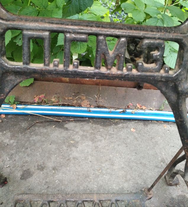 Винтажная Ножная швейная машинка