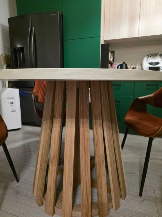Stół lamele nowoczesny masywny fi 120