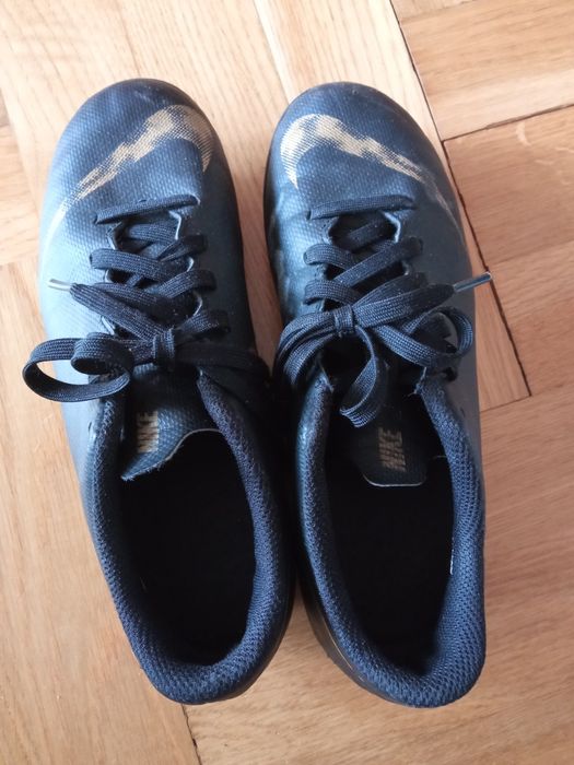 Korki-butu Nike r.34