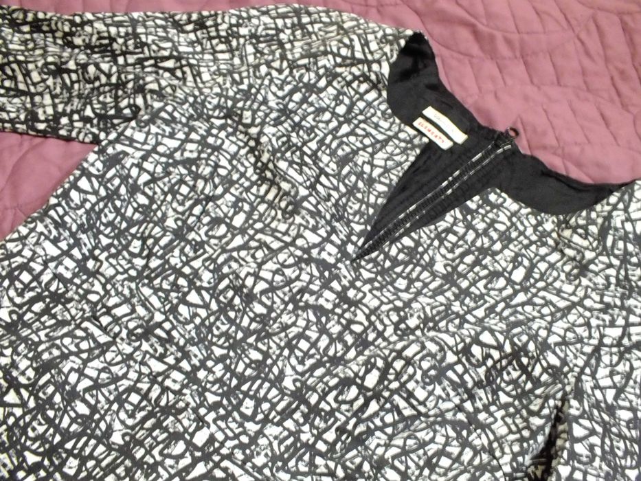 Sukienka czarno-biała