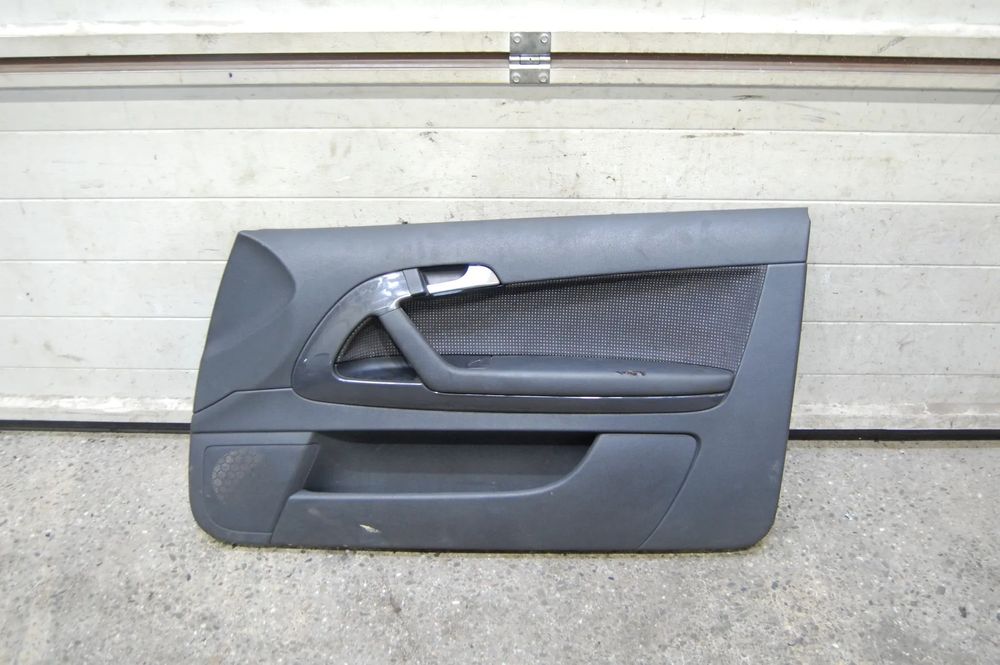 TAPICERKA BOCZEK DRZWI PRAWY PRZÓD 8P3867106 AUDI A3 8P 3D