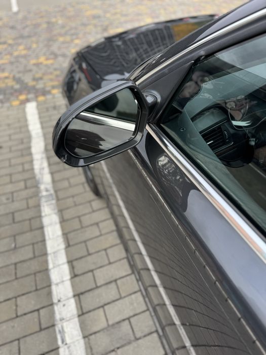 AUDI A6C7  2013 року