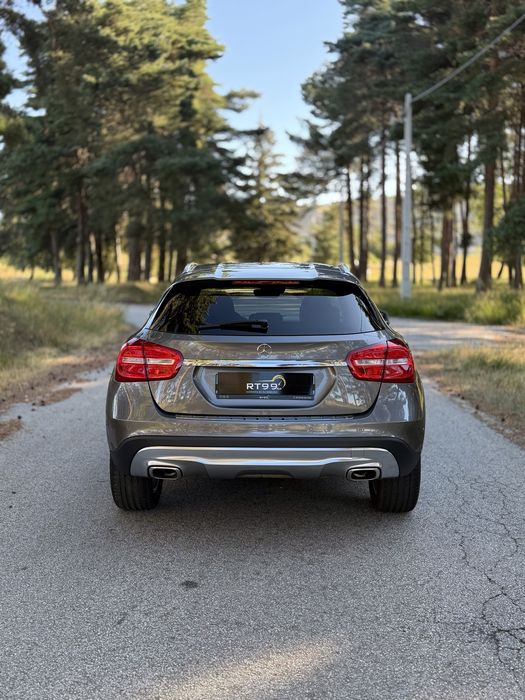 Mercedes-Benz GLA 180d | URBAN | AUT.