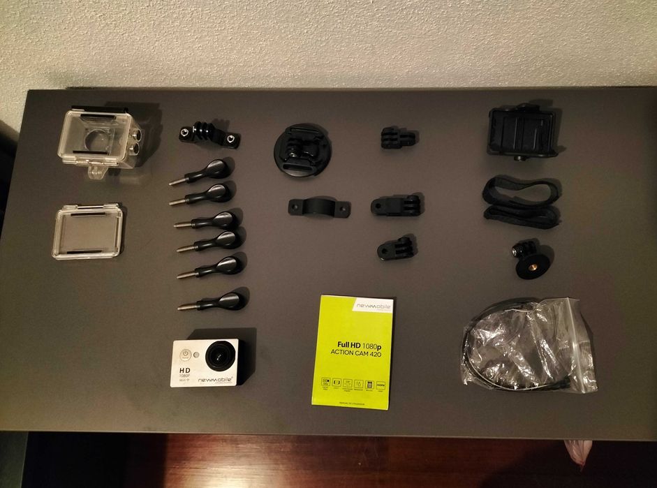 Newmobile Actioncam 420 + Accessories64309785394178120