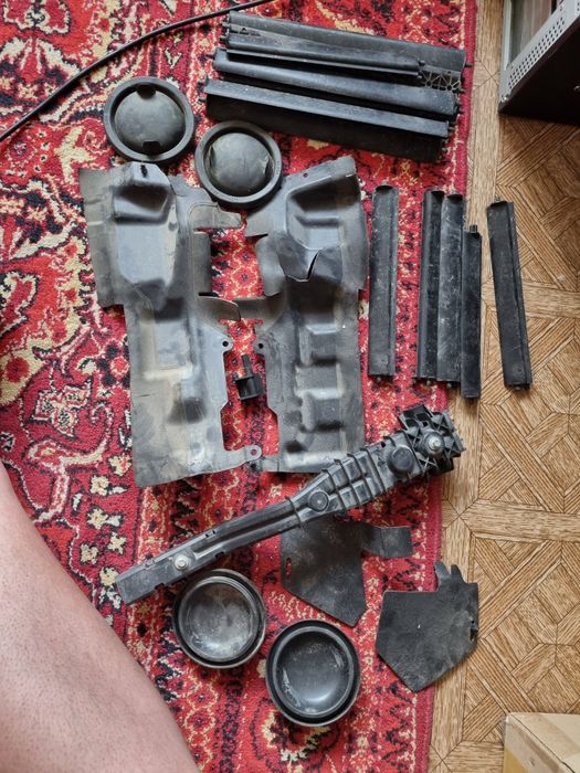 Ford escape kuga жалюзи