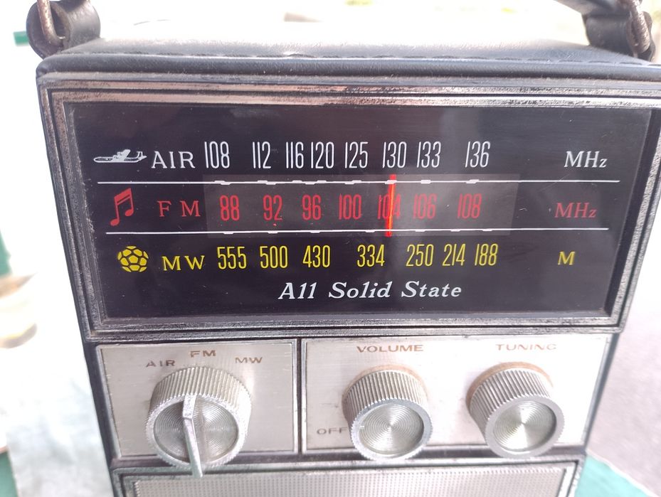 Rádio portátil, Technica