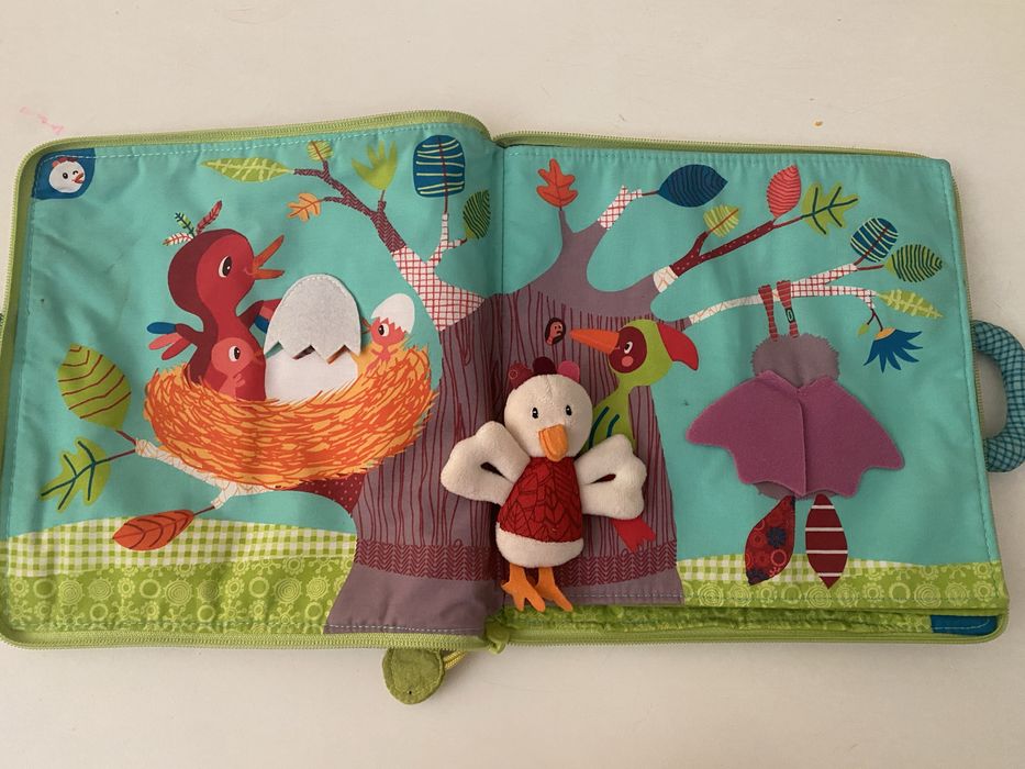 Livro de pano sensorial para bébés (25x25)