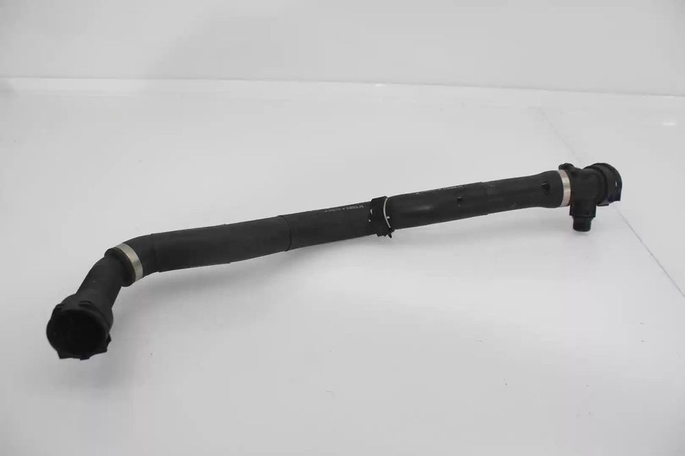 MANGUITO AGUA BMW 1 2018 -17128514077