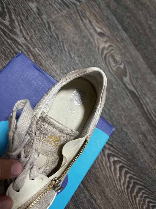 Кросівки Geox, Skechers